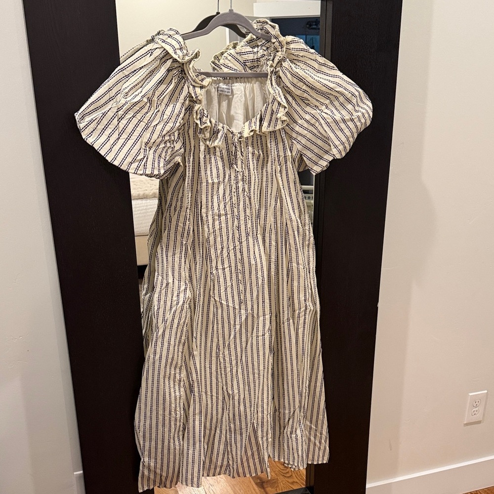 Flutter sleeve, ruffle collar striped dress